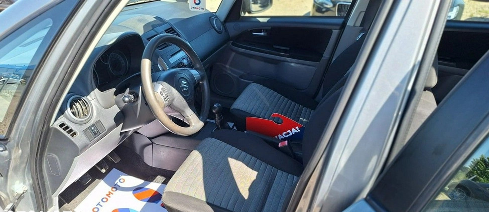 Suzuki SX4 cena 25900 przebieg: 178000, rok produkcji 2011 z Sieradz małe 121